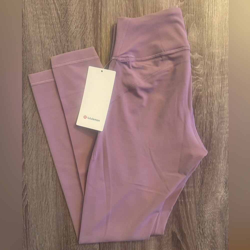 Lululemon Groove High Rise Ribbed Panel Tight/Leggings. 28”. Sz 8. Lavender Lux. - Picture 8 of 12